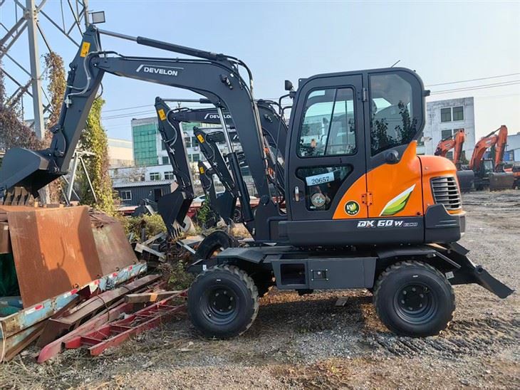 For Sale: 2025 DX 60W Used Wheeled Excavator